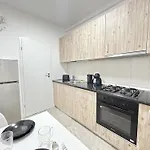 Modern - Near Plaza Mall With Balcony * Bukarest