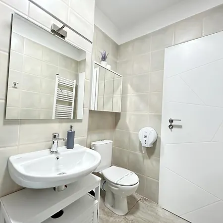 Appartement Modern - Near Plaza Mall With Balcony Boekarest