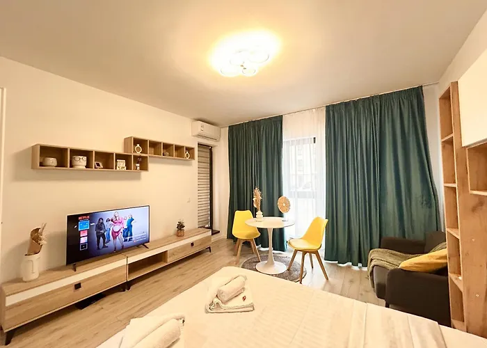 Daire Modern - Near Plaza Mall With Balcony *