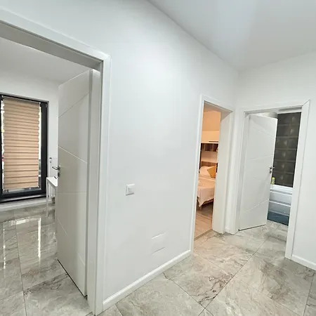 Modern - Near Plaza Mall With Balcony *